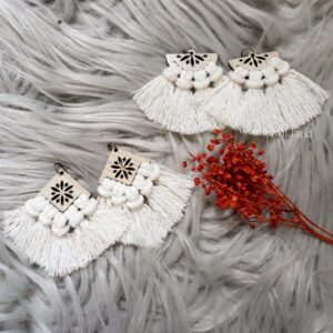 Handwoven Macrame Tassel Earrings – Elegant White Boho