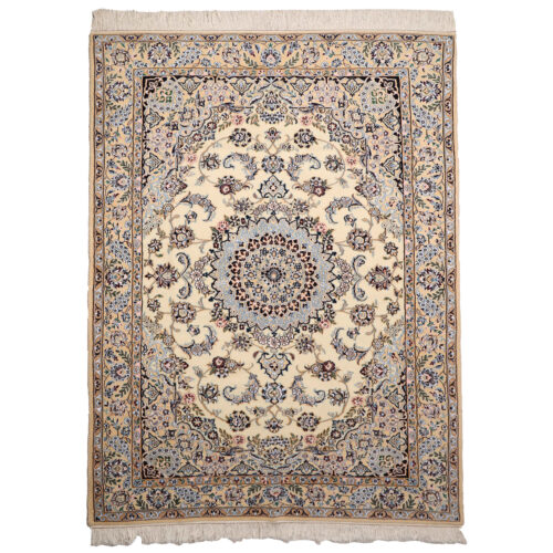 Hand-Knotted Persian Isfahan Rug (Lachak Toranj Floral Medallion) - Cream Wool