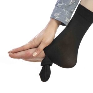 Women’s Wudhu Socks – Pack of 4 Pairs, Comfortable Crew Length for Easy Ablution