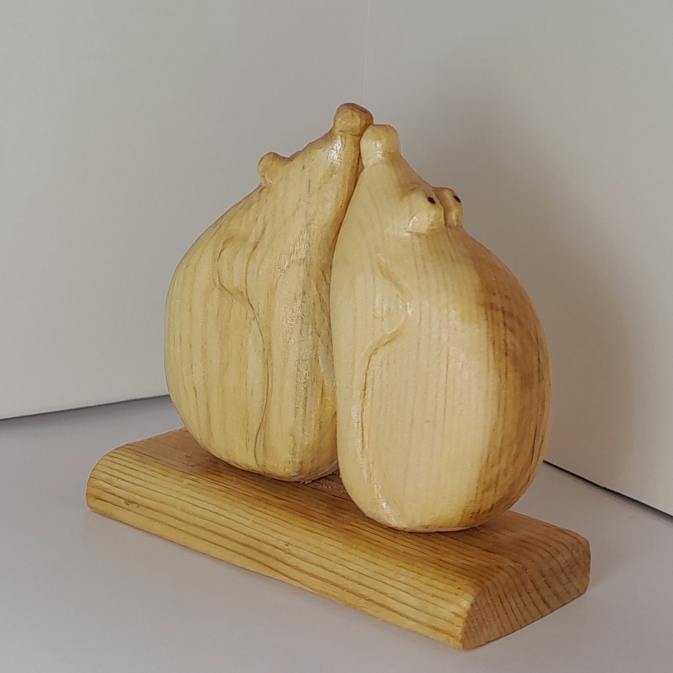 Wooden Hedgehogs Figurine Decorative Sculpture – Funny Home Decor