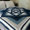 Beautifully Crafted Knitted Crochet Bedspread – Add Timeless Charm to Your Bedroom