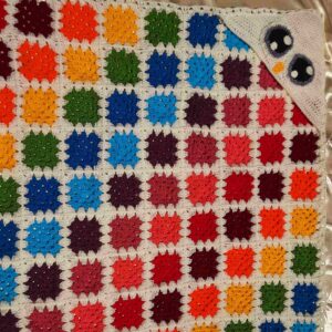 Handwoven Crocheted Baby Bedspread – Perfect for Nursery Decoration