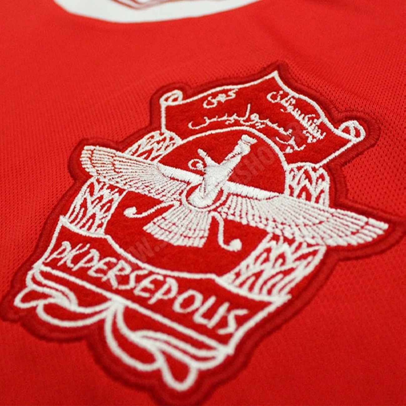Persepolis Veterans Jersey – Classic Design for True Fans of Persian Football Legends