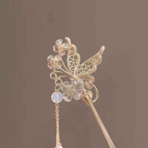 Women’s Hair Clip – Kanzashi Model – Flower Design and Hanging Butterfly