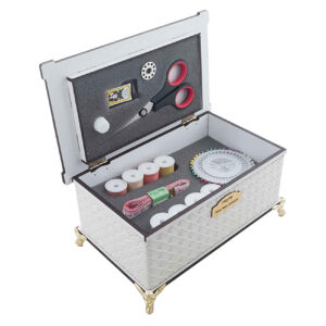 Wooden Sewing Kit with Faux Leather Accent & Feet – Perfect for Hand Sewing & Machine Sewing