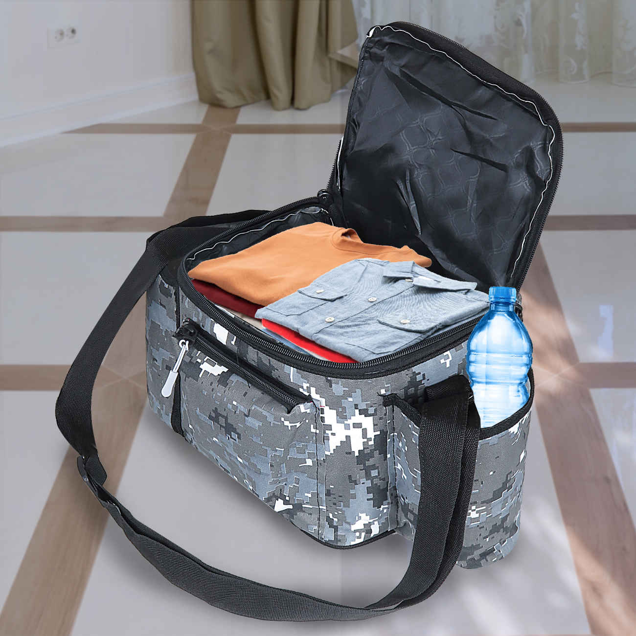 Outdoor Picnic Bag – Perfect for Camping with a Shoulder Strap