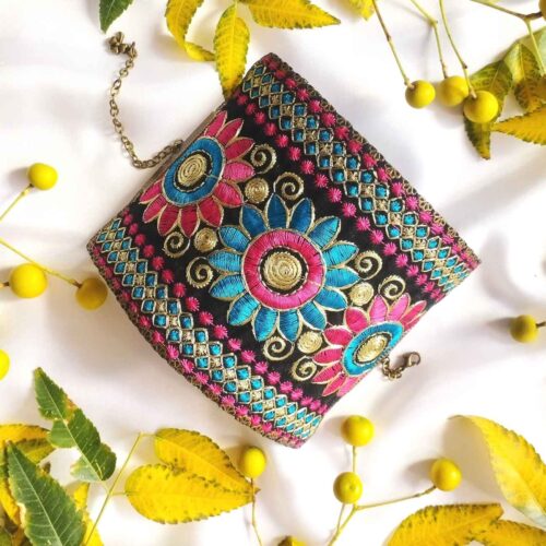 Persian Embroidered Cotton Cuff Bracelet with Floral Design – Traditional Jewelry