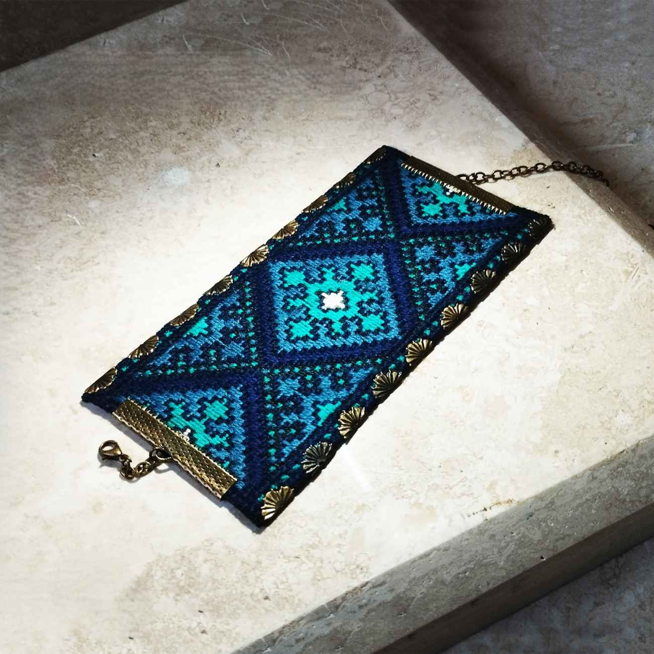 Persian Embroidered Bracelet – Handcraft in Turquoise with Emerald Design