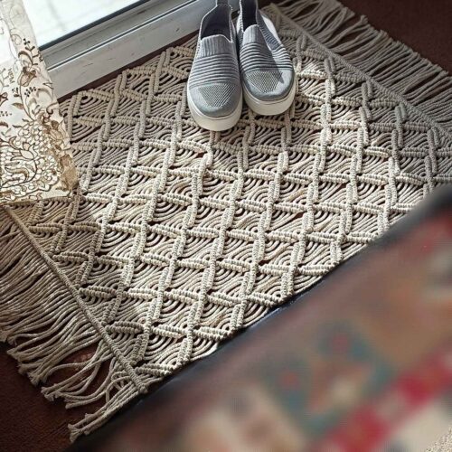 Persian Handwoven Boho Macrame Floor Rug - Ideal for Living Room or Bedroom