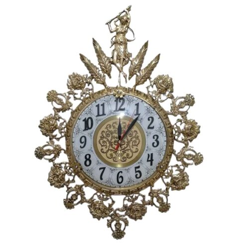 Artistic Brass Wall Clock with Intricate Floral Design – Decorative Accent for Classic Living Rooms
