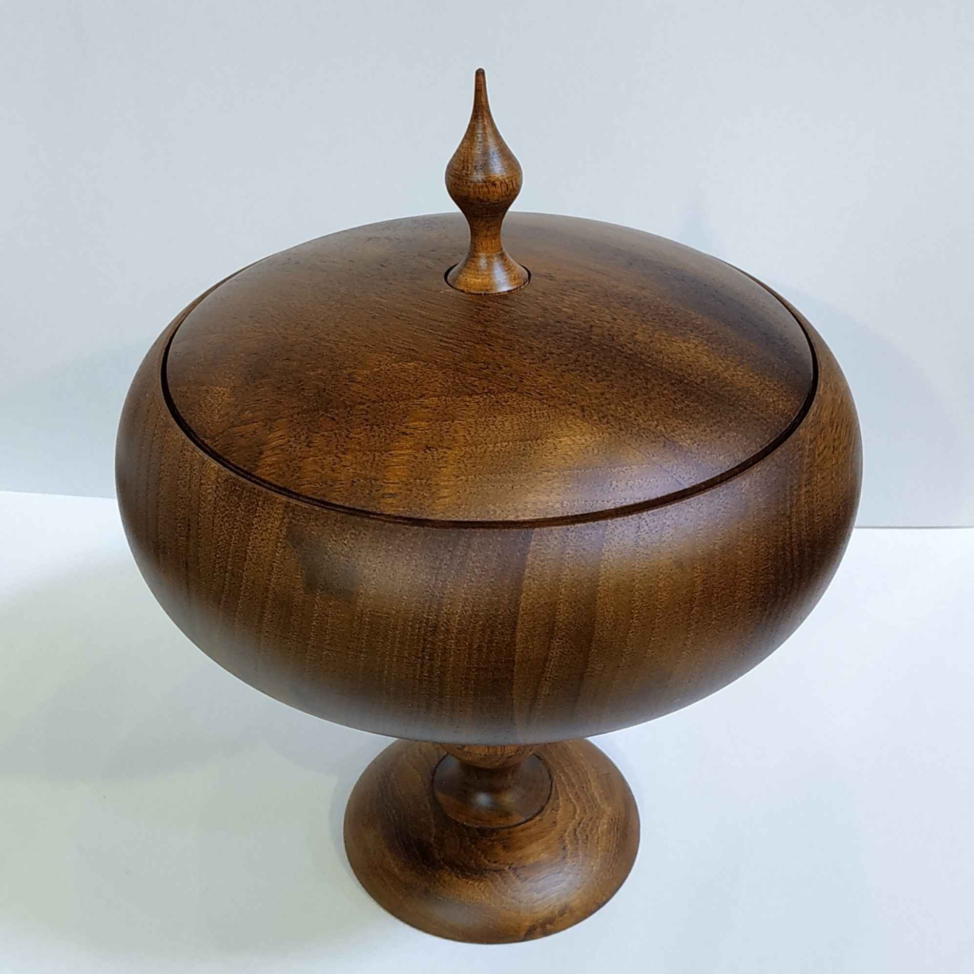 Wooden Candy Bowl – Sweet Storage with a Natural Touch