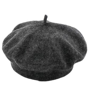 French Beret Hat – Parisian Fashion for Artistic and Casual Outfits
