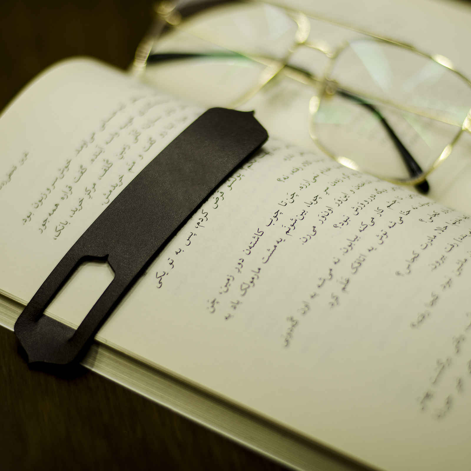 Leather Bookmark – Elegant Reading Accessory (Set of 3)