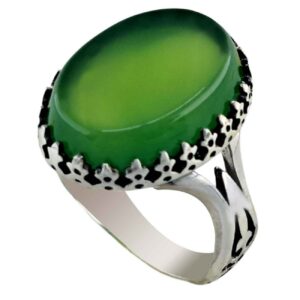 Persian Men’s Silver Ring with Agate and Spearhead Design in Green Gemstone