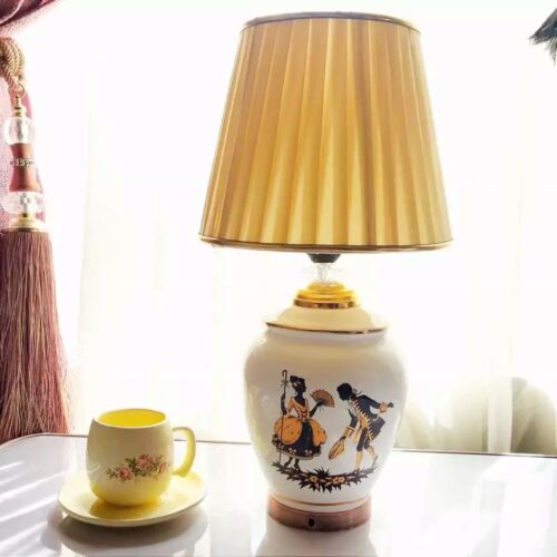 Classic Pattern Ceramic Girl & Boy Table Lamp – Elegant Decor Light