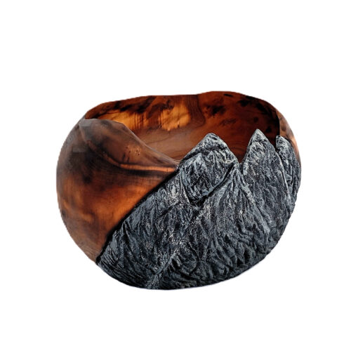 Decorative Wooden Bowl – A Touch of Rustic Charm