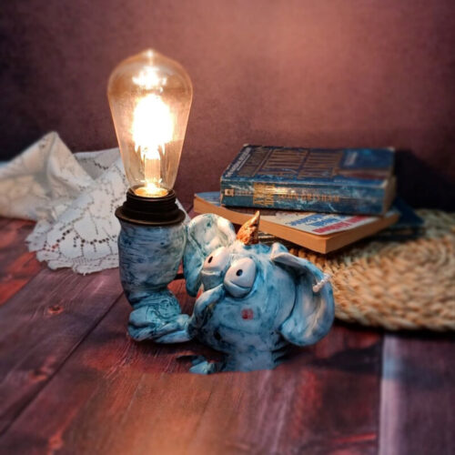 Blue Elephant-Shaped Artistic Desk Lamp – Creative Workspace Lighting