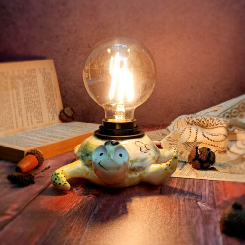 Handcrafted Ceramic Turtle Table Lamp – Artistic Sculptural Decor