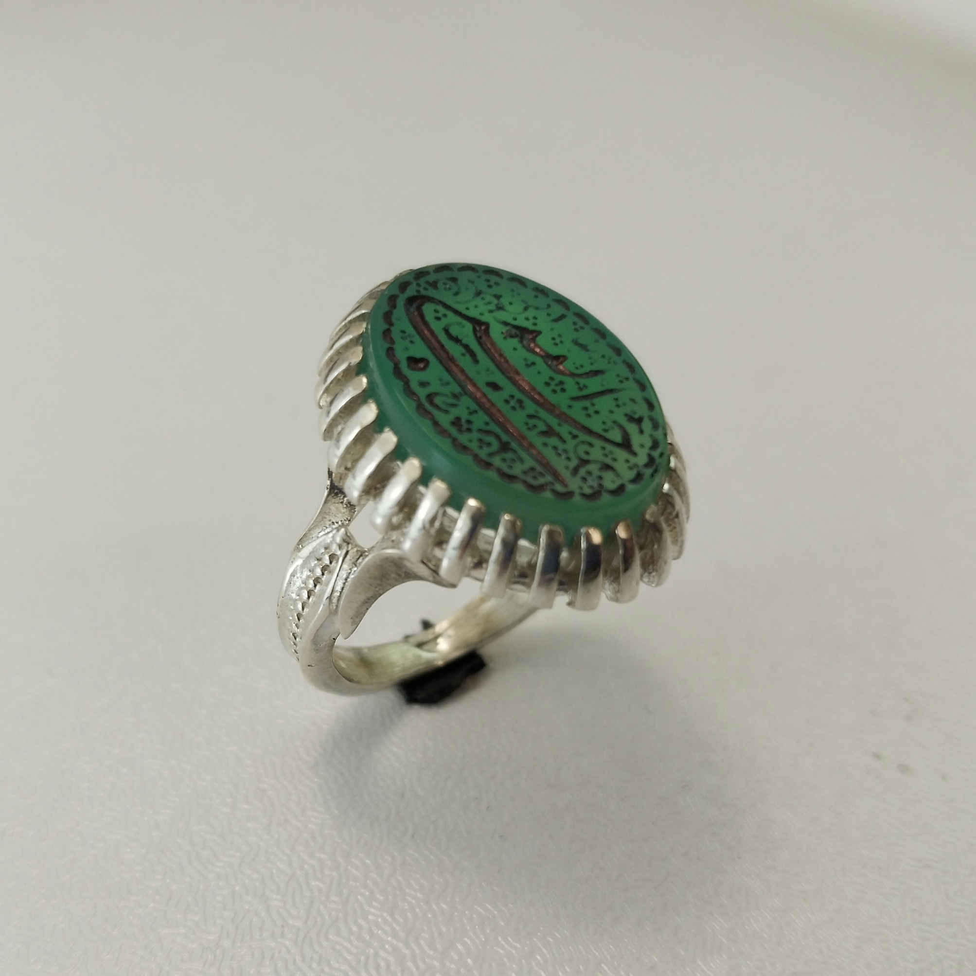 Islamic Men’s Silver Ring with Engraved Agate Stone – Hasbi Allah Design