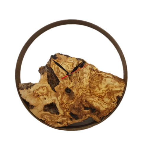 Artistic Rustic Wooden Wall Clock with Natural Finish – Handcrafted Decor for Living Rooms, Bedrooms and Entryways