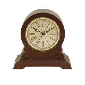 Unique Wooden Desk Clock – A Design for Style and Function
