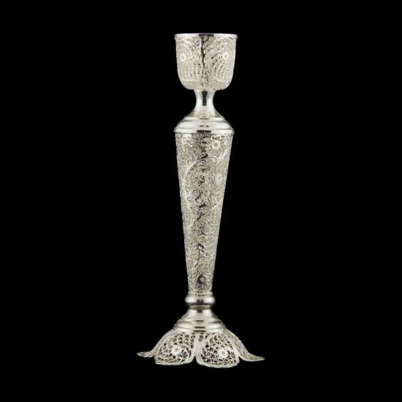 Filigree Candlesticks A Rich Tradition of Craftsmanship and Design