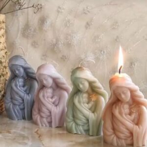 Handmade Mother & Baby Sculpture Candle – Heartfelt Gift Design