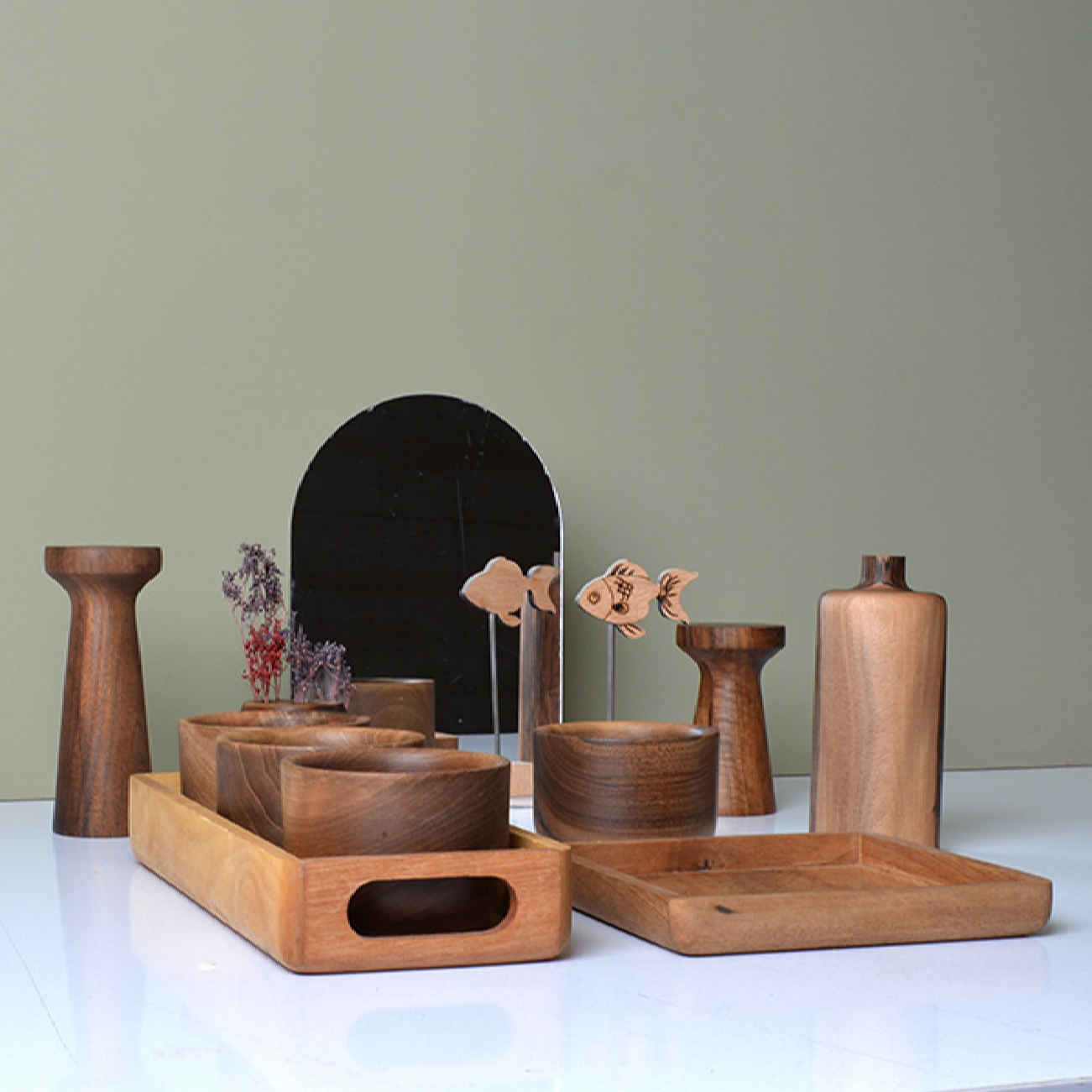 Wooden Haft Seen Set with Beautifully Carved Set of 12