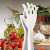 Ergonomic Hand-Shaped Salad Servers for Comfortable and Efficient Use