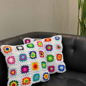 Hand-Crocheted Cushion Set – Cozy Yarn Floral (2-Pack)