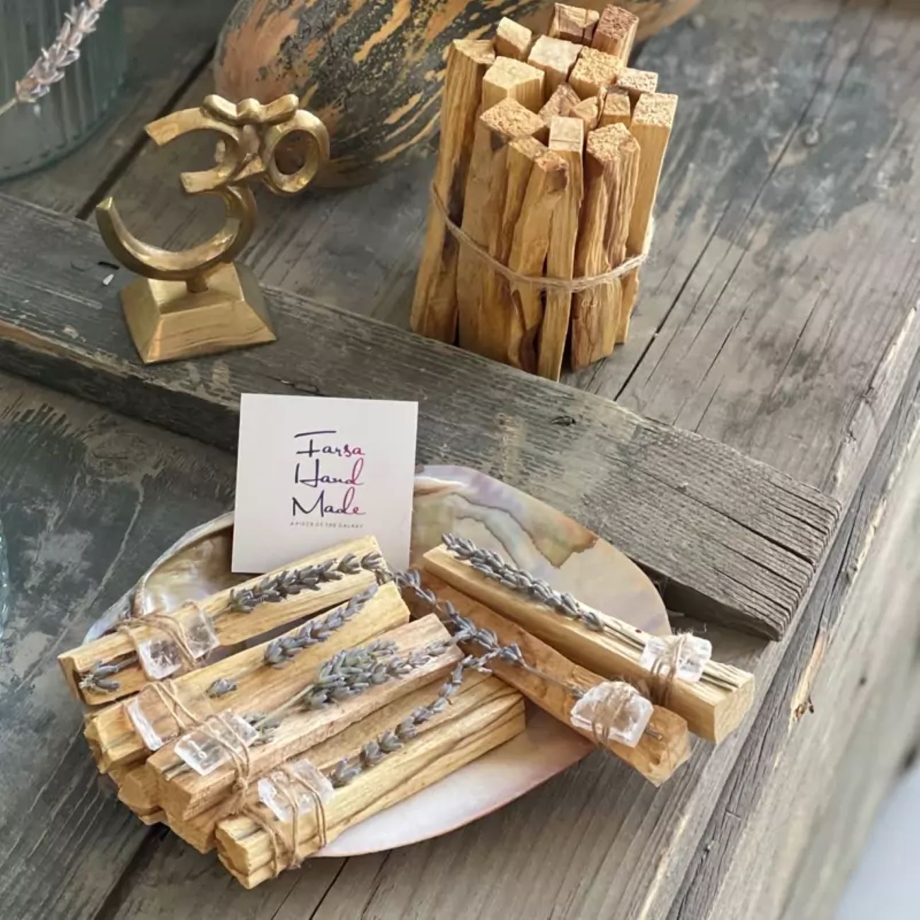 Palo Santo Holy Wood Chips – 4 Pcs