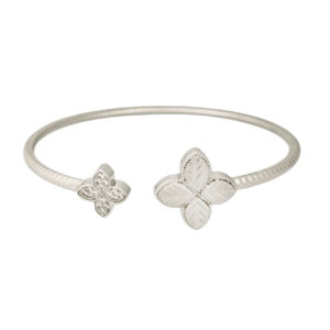 Cuff Bracelet for Modern Women – Stylish, Bold & Timeless Design