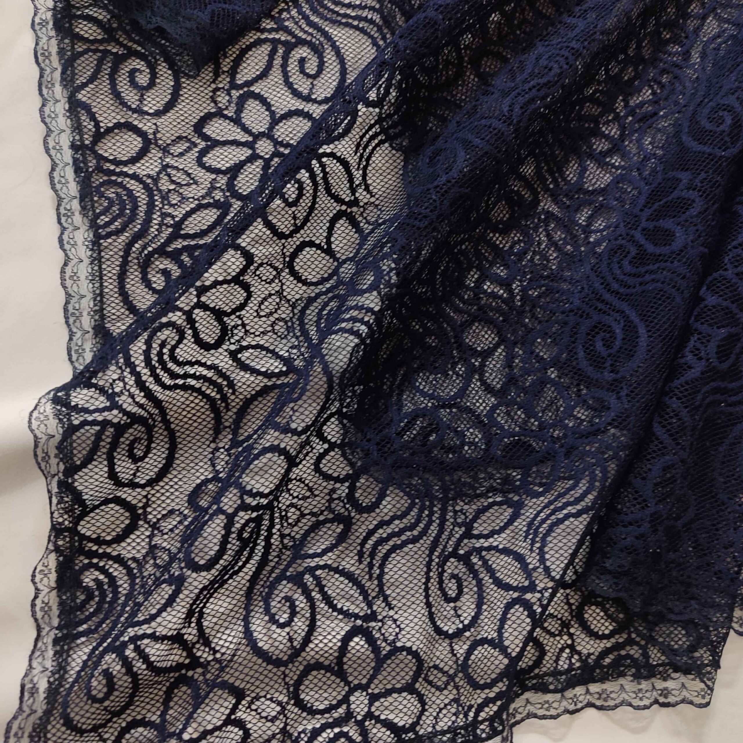 Dantel Mini Scarf – Suitable for Evening Gathering and Special Occasion II