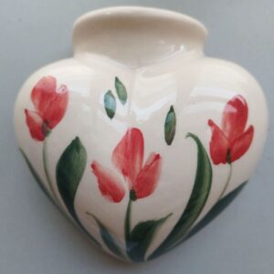 Heart-Shaped Ceramic Wall Planter – Floral Design