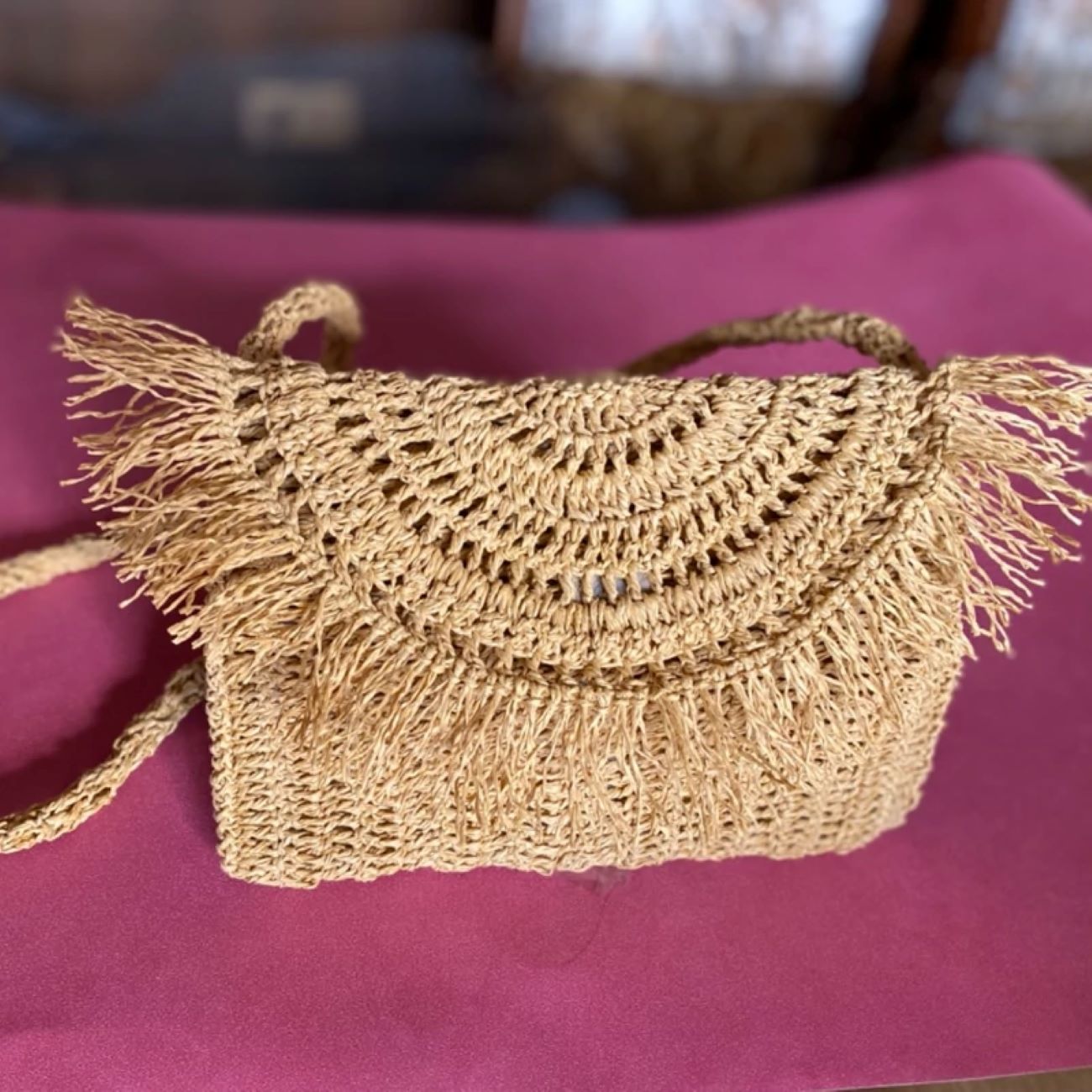 Nature-Inspired Raffia Bag Suitable for Everyday Use & Photoshoot