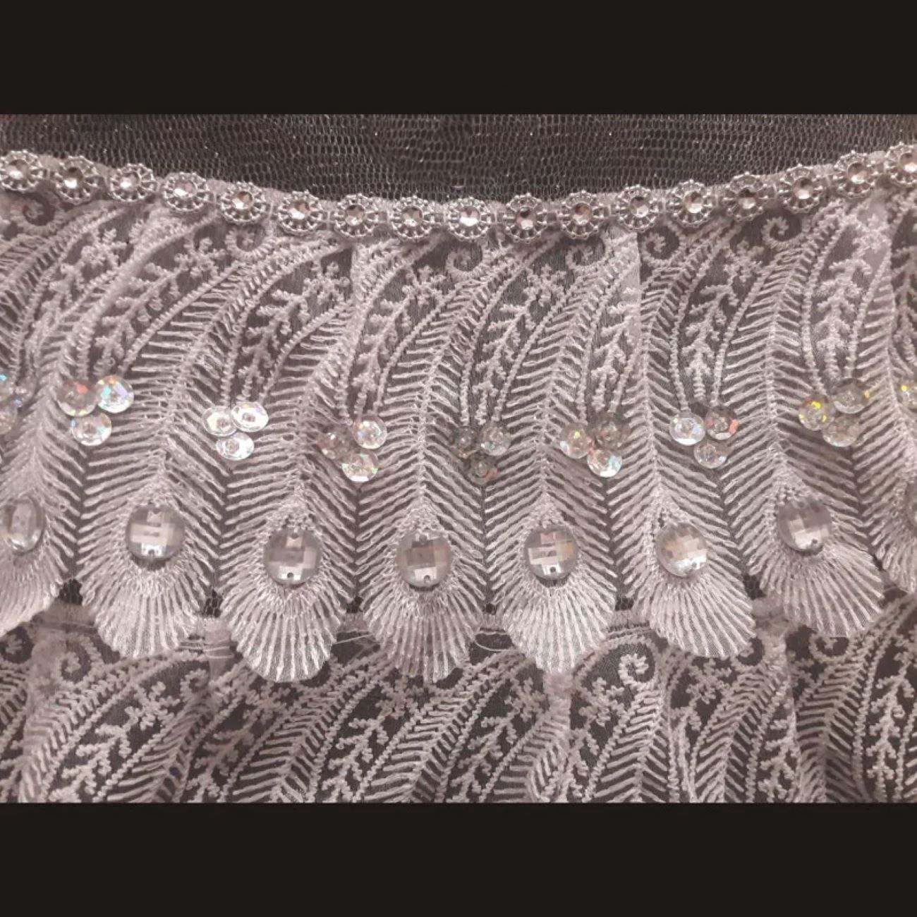 Romantic Wedding Veil with Long Train with Multiple Layer, and Secure Comb for All-Day Wear