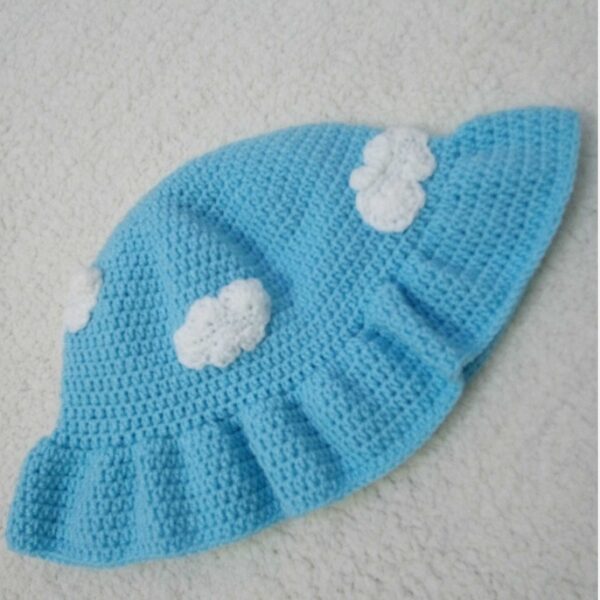 Soft Crochet Bucket Hat – Suitable for Spring and Summer (2)