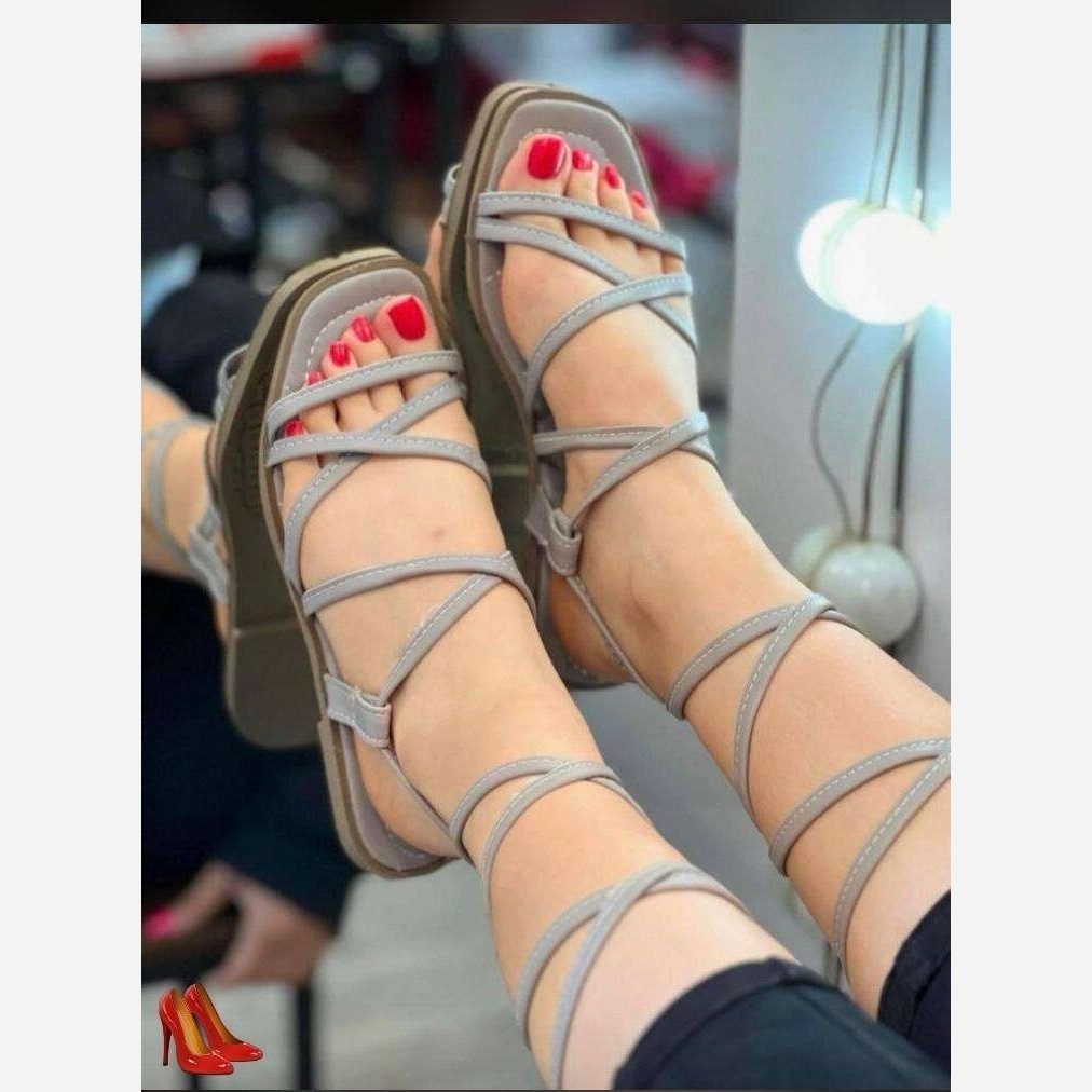 Women’s Flat Romani Gladiator Sandals – Suitable for Modern & Statement Styles