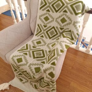 Sofa throw Model Punched Embroidery Size 170×140 cm