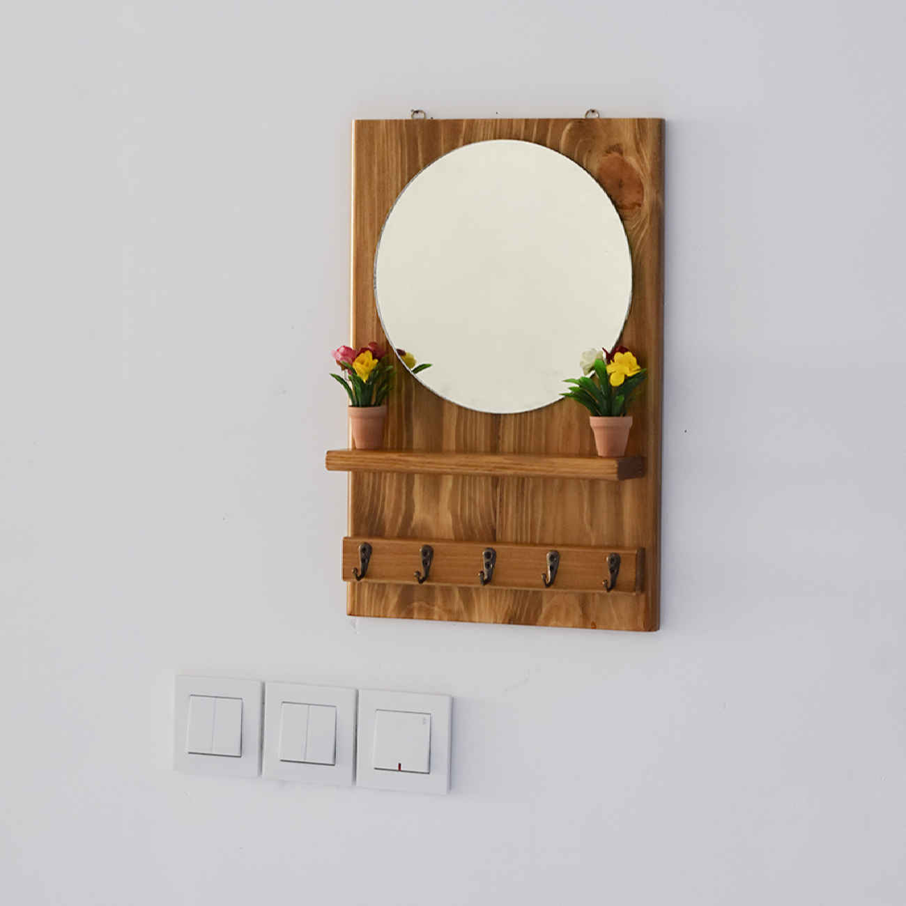 Brown Wooden Mirrored Key Holder – Stylish Wall Organizer for Entryway and Hallway