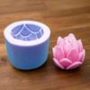 Make Elegant Lotus Flower Candles with This Stunning Mold (2)