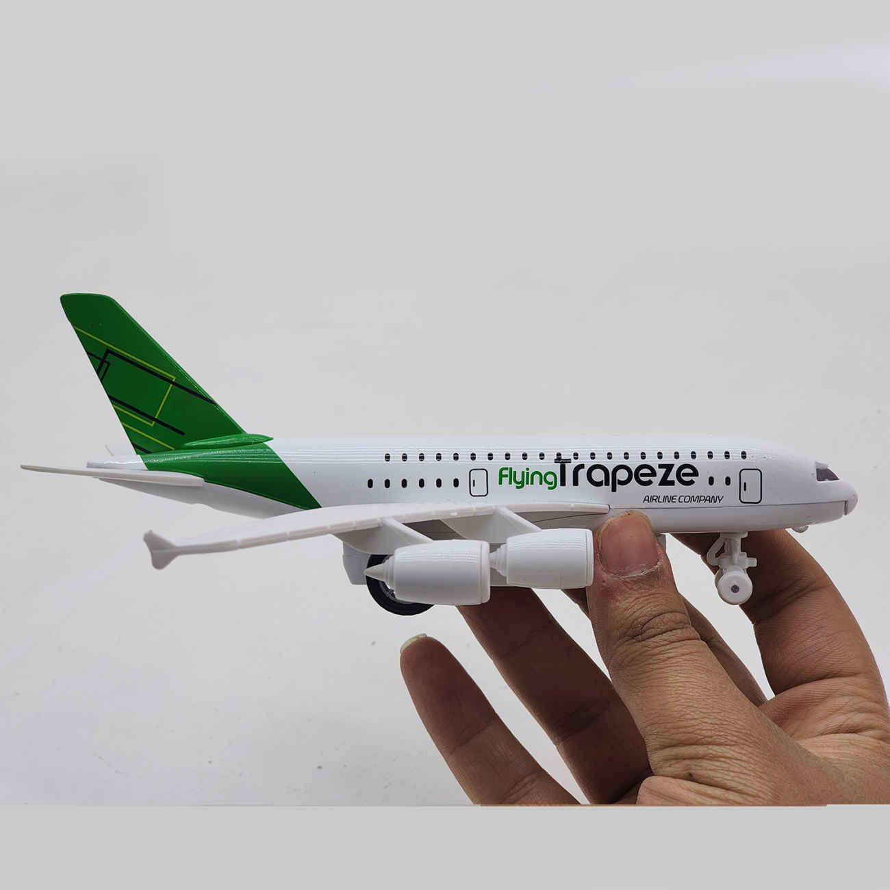Flying Trapezen Remote Control Plane – Durable Build Precise Control & Long-Lasting Battery Fun
