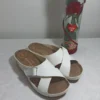 White Ihram Sandals for Women – A Comfortable Option for Hajj and Umrah Pilgrims (3)