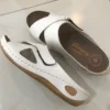 White Ihram Sandals for Women – A Comfortable Option for Hajj and Umrah Pilgrims (4)