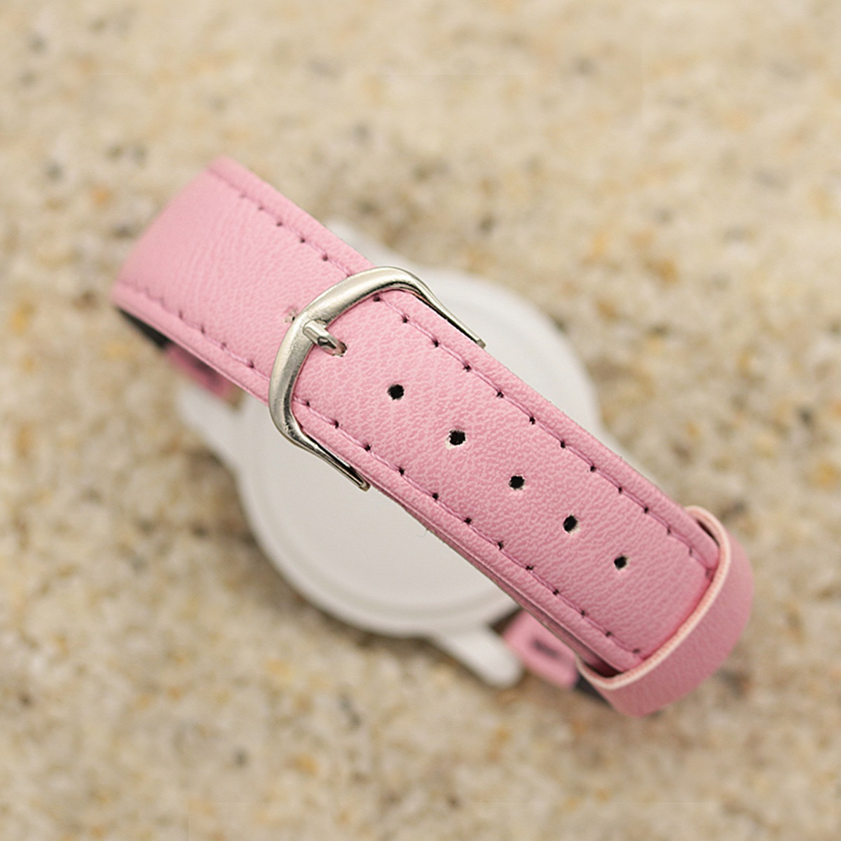 Fatima Women’s Analog Watch – Pink Dial, Lightweight Plastic Case, Faux Leather Strap, Casual Daily Wear, Elegant Feminine Design