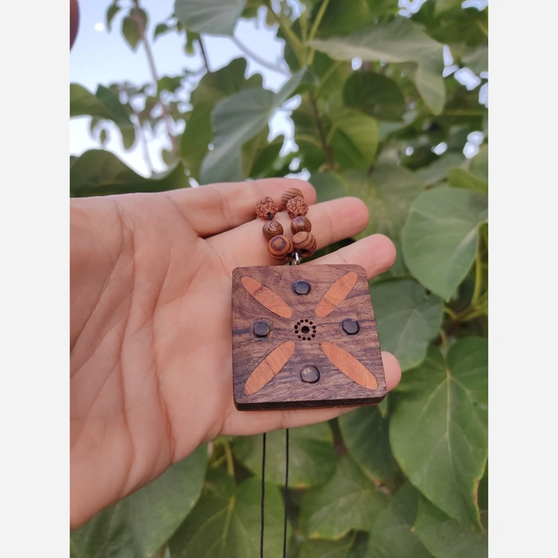 Hand-Carved Walnut Necklace – Derafsh-e Kaviani & Tiger’s Eye