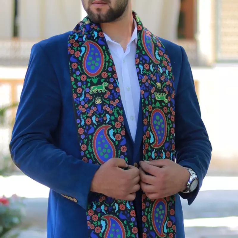 Traditional Iranian Men’s Silk Velvet Scarf with Vibrant Paisley Floral Pattern in Blue – Elegant Four-Season Design for Men