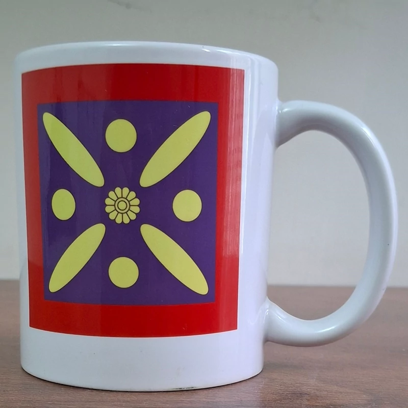 Unique Drafsh Kaviani and Shahbaz Ceramic Mug – Elegant Persian Symbols with High-Quality Durable Print