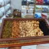 Wooden-Mixed-Nut-Box-A-Luxurious-Selection-Perfect-for-Corporate-Gifts-Yalda-Night-and-Special-Occasions-2
