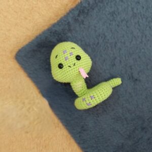 Handmade Green Crochet Snake – Soft Amigurumi Nursery Toy